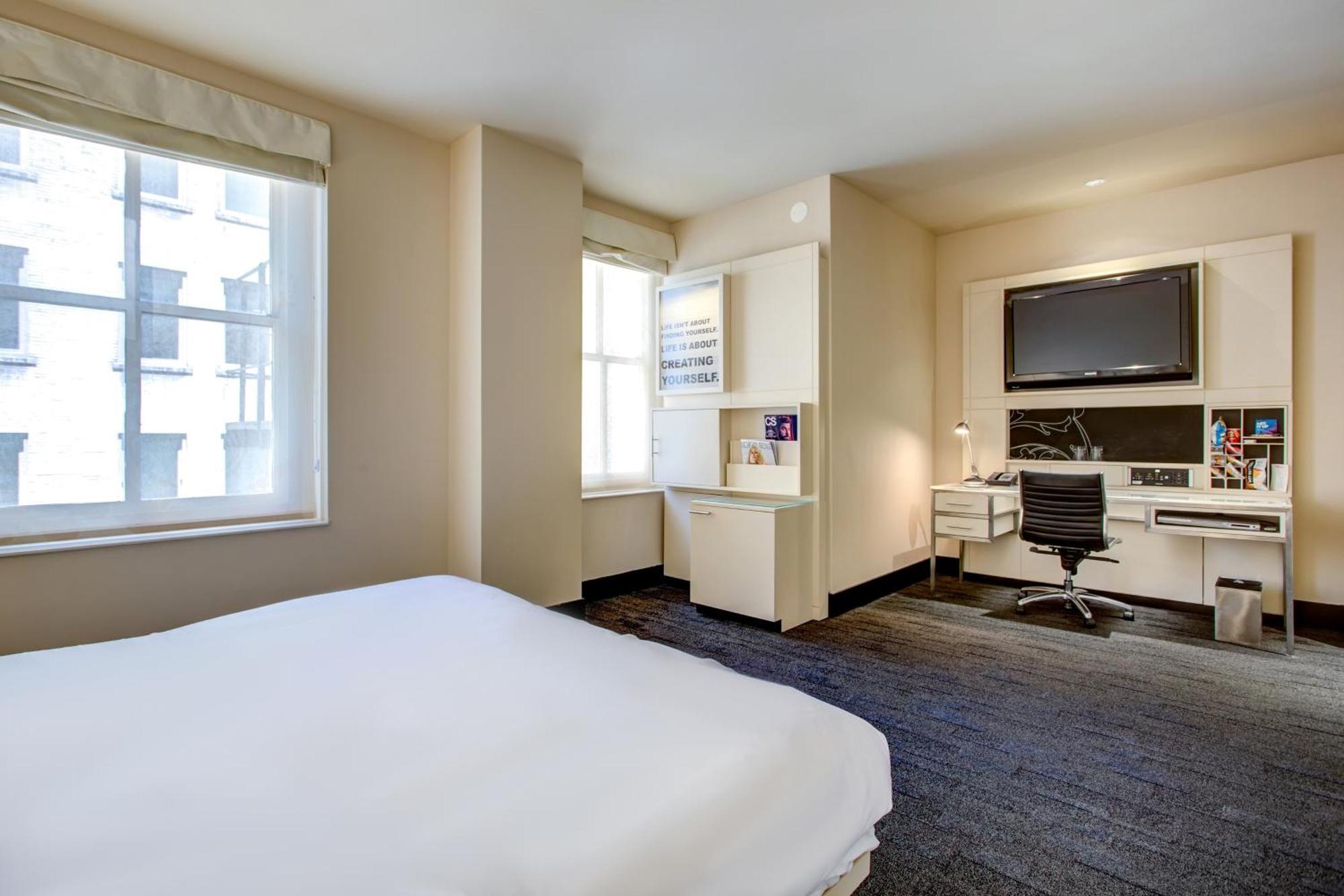 The Midland Hotel, Chicago, A Tribute Portfolio Hotel Bagian luar foto