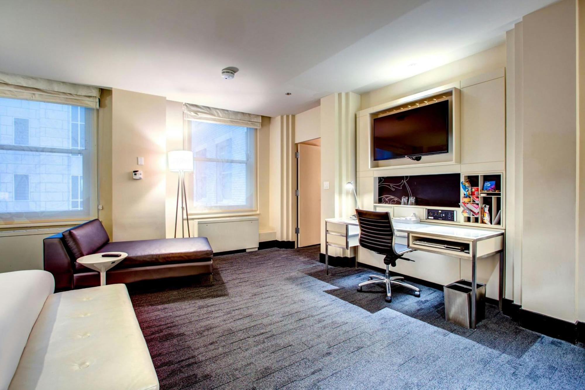 The Midland Hotel, Chicago, A Tribute Portfolio Hotel Bagian luar foto